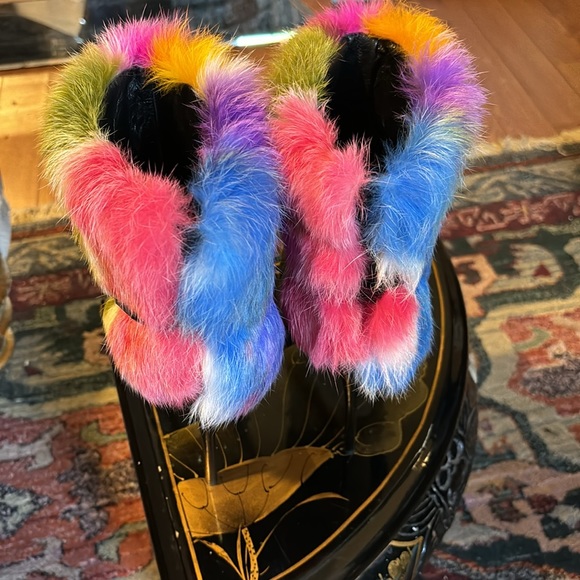 Francesco Sacco Multicolor Opened Toes Boots. - Picture 2 of 5